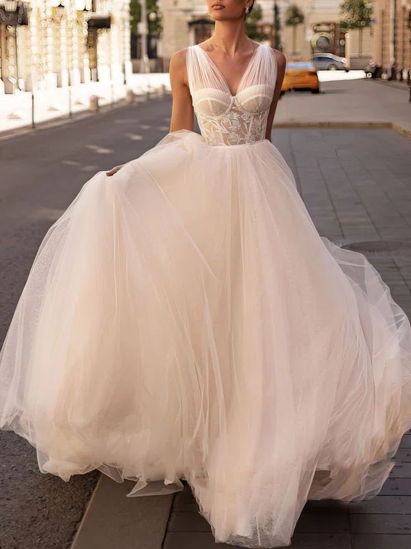 Ball Gown/Princess V-neck Tulle Court Train Wedding Dress With Appliques Lace #Milly00027088