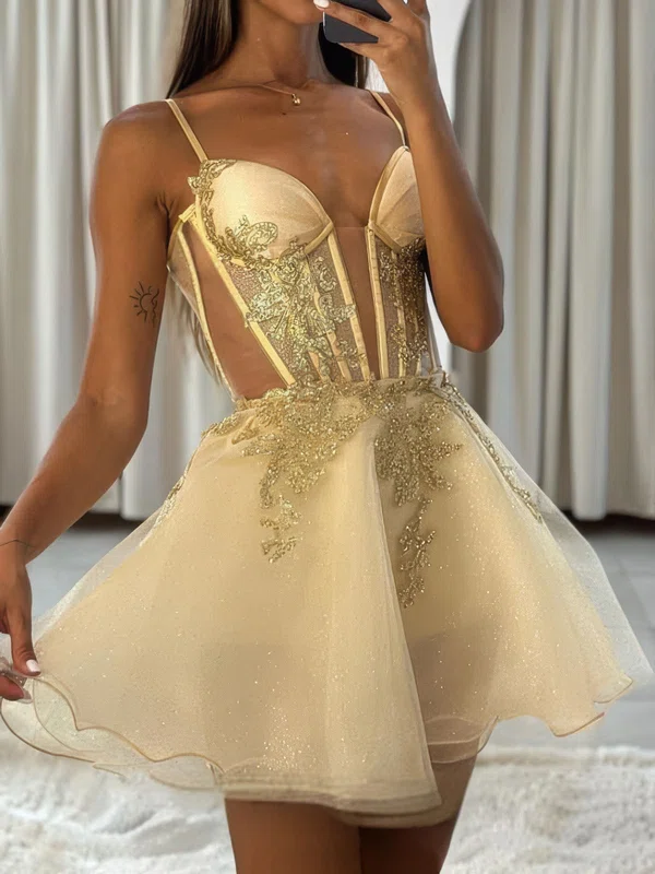 V-neck Glitter Skater Homecoming Dresses With Appliques Lace #Milly02054172
