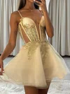 V-neck Glitter Skater Homecoming Dresses With Appliques Lace #Milly02054172