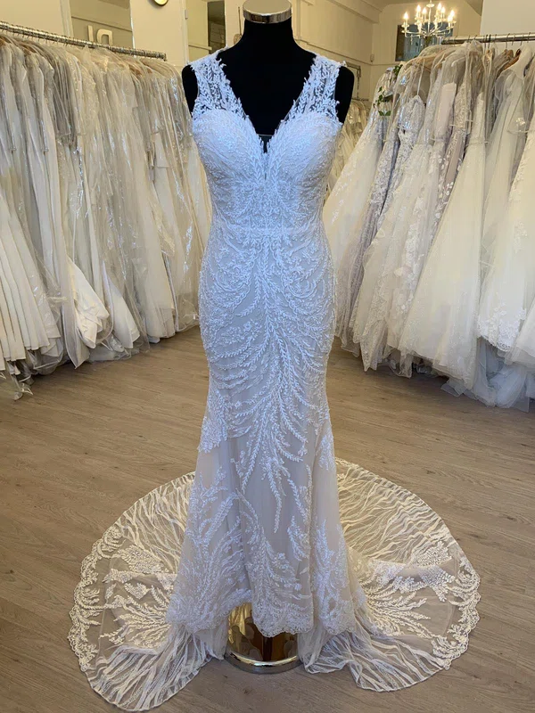 Sheath/Column V-neck Lace Sweep Train Wedding Dress With Appliques Lace #Milly00028335