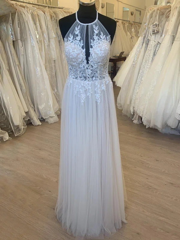 A-line Scoop Neck Tulle Floor-length Wedding Dress With Appliques Lace #Milly00028343