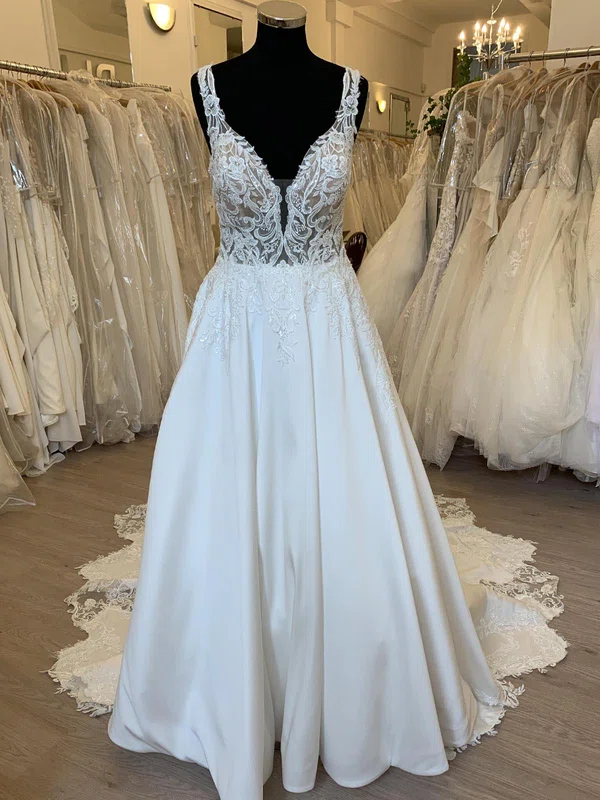 Ball Gown/Princess V-neck Satin Court Train Wedding Dress With Appliques Lace #Milly00028376