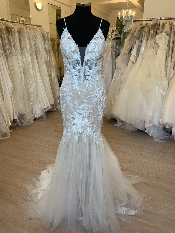 Trumpet/Mermaid V-neck Glitter Sweep Train Wedding Dress With Appliques Lace #Milly00028415