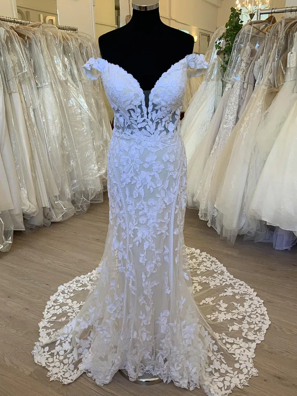 Trumpet/Mermaid Off-the-shoulder Tulle Court Train Wedding Dress With Appliques Lace #Milly00028455