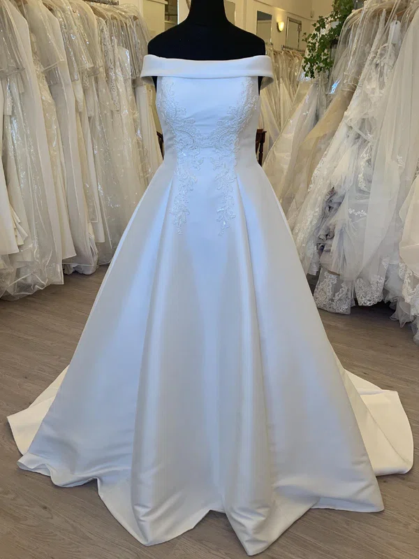 Ball Gown/Princess Off-the-shoulder Satin Sweep Train Wedding Dress With Appliques Lace #Milly00028536