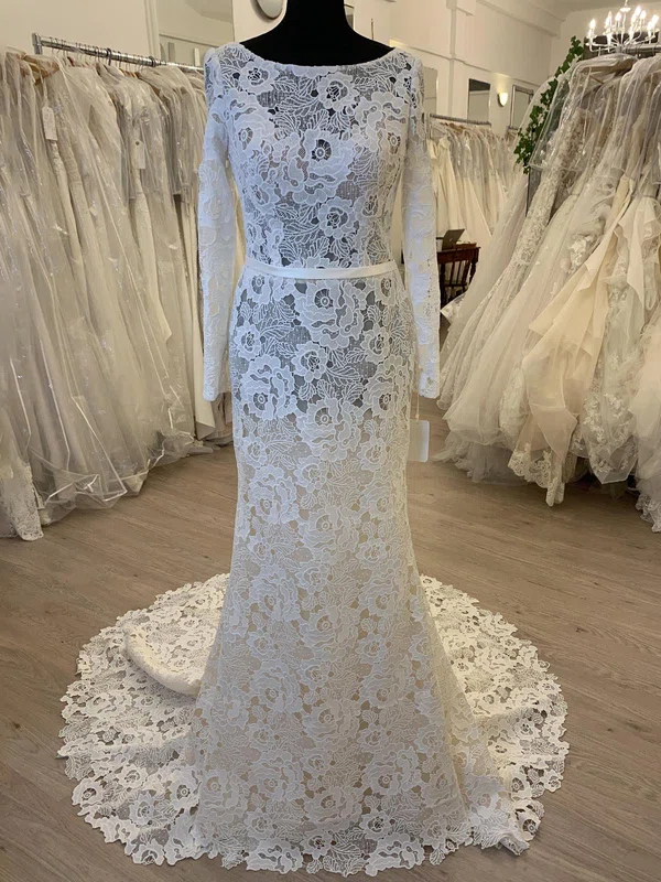 Sheath/Column Scoop Neck Lace Sweep Train Wedding Dress #Milly00028554