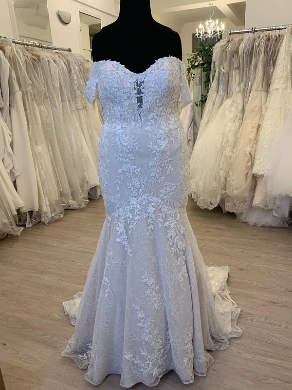 Trumpet/Mermaid Off-the-shoulder Tulle Lace Sweep Train Wedding Dress With Appliques Lace #Milly00028599