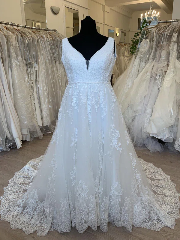 Ball Gown/Princess V-neck Glitter Tulle Sweep Train Wedding Dress With Pearl Detailing #Milly00028709