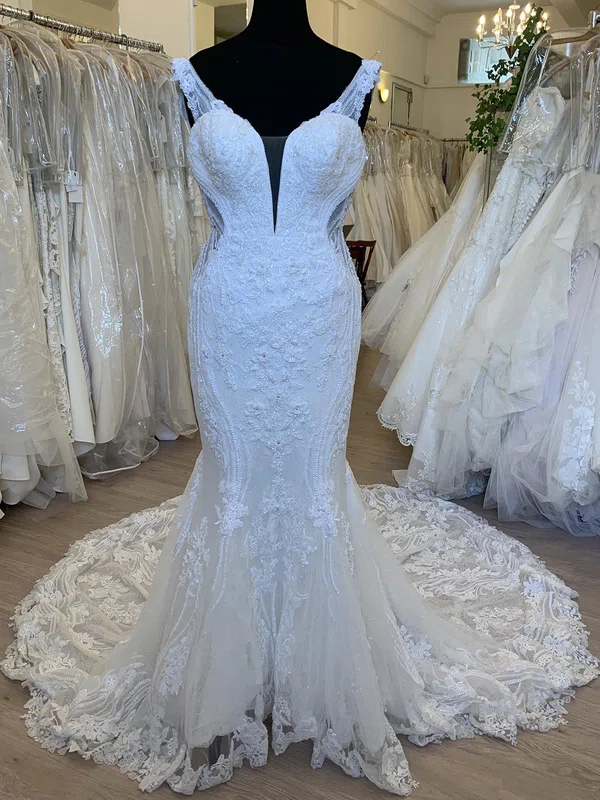 Trumpet/Mermaid Sweetheart Glitter Tulle Court Train Wedding Dress With Appliques Lace #Milly00028715