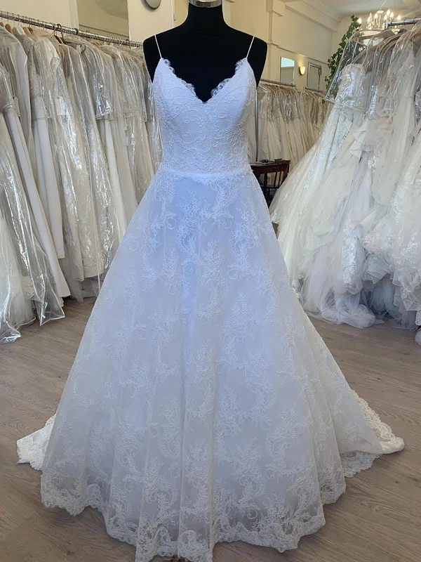 Ball Gown/Princess V-neck Lace Sweep Train Wedding Dress #Milly00028722