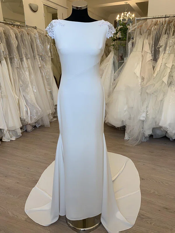 Sheath/Column Scoop Neck Chiffon Sweep Train Wedding Dress With Appliques Lace #Milly00028747