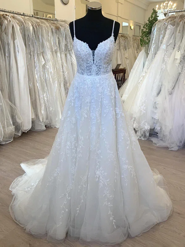 Ball Gown/Princess V-neck Glitter Tulle Sweep Train Wedding Dress With Appliques Lace #Milly00028749