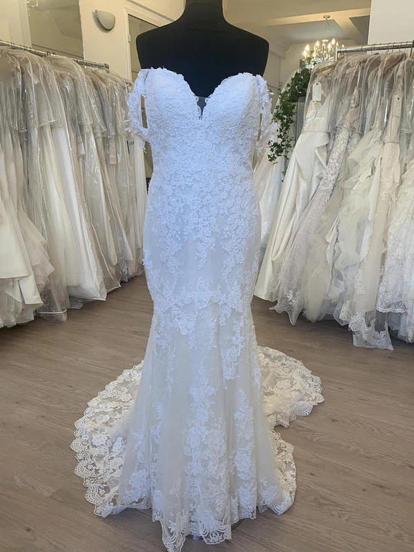 Trumpet/Mermaid Off-the-shoulder Lace Sweep Train Wedding Dress With Appliques Lace #Milly00028755
