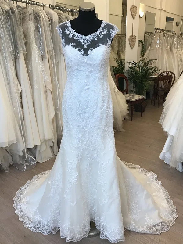 Trumpet/Mermaid Illusion Tulle Sweep Train Wedding Dress With Appliques Lace #Milly00028816