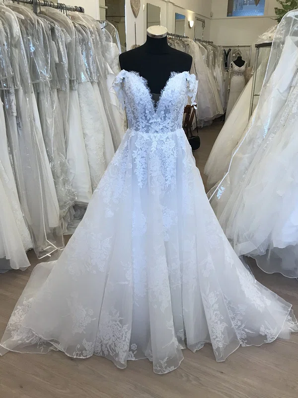 Ball Gown/Princess Off-the-shoulder Organza Court Train Wedding Dress With Appliques Lace #Milly00028888