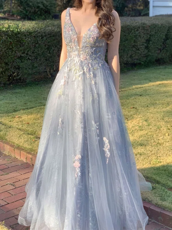 Ball Gown V-neck Lace Tulle Prom Dresses With Appliques #Milly020124477
