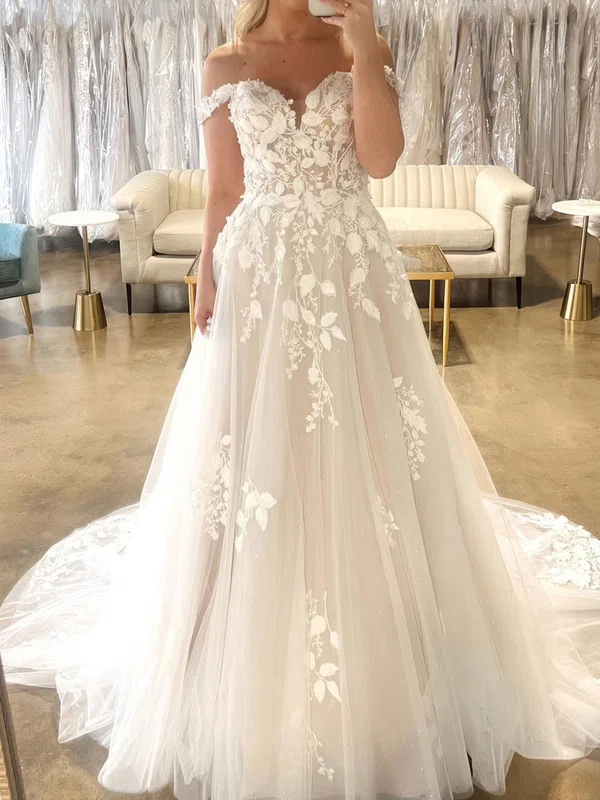 Ball Gown/Princess Off-the-shoulder Glitter Tulle Sweep Train Wedding Dresses With Appliques Lace #Milly00029001