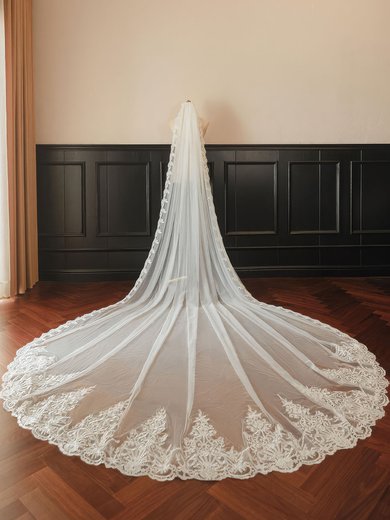 Cathedral Bridal Veils One-tier Lace Applique Edge #Milly03010275