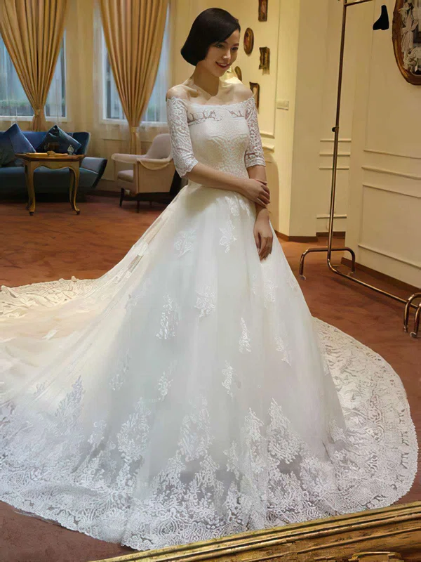 Ball Gown Off-the-shoulder Tulle Chapel Train Wedding Dresses With Appliques Lace #00021213
