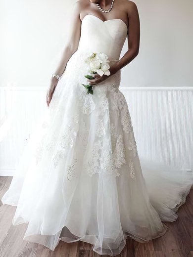 Ball Gown/Princess Sweetheart Tulle Chapel Train Wedding Dresses With Appliques Lace #00021400