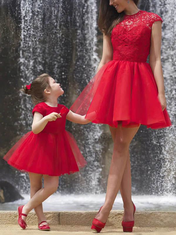 A-line Scoop Neck Tulle Short/Mini Homecoming Dresses With Lace #02018746