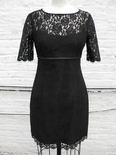 Gorgeous Knee-length Short Sleeve Sheath/Column Black Lace Mother of the Bride Dress #01021318
