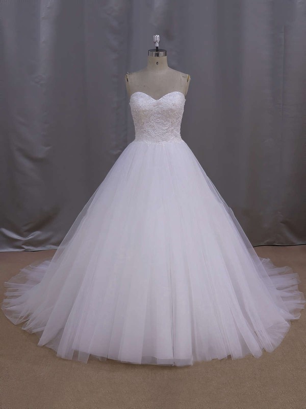 White Sweetheart Lace-up Tulle Beading Court Train Wedding Dress ...