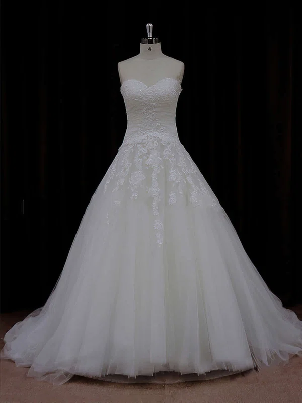 Ball Gown Sweetheart Tulle Court Train Wedding Dresses With Appliques Lace #Milly00021835