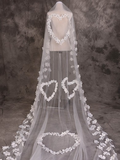 One-tier Ivory Cathedral Bridal Veils with Rhinestones/Satin Flower #Milly03010079