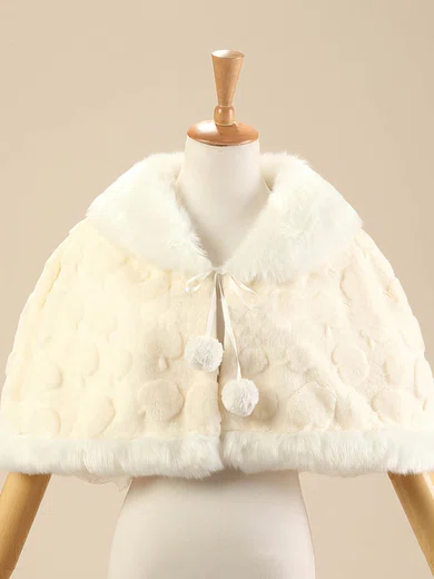 Faux Fur Sleeveless Shawl #Milly03040014