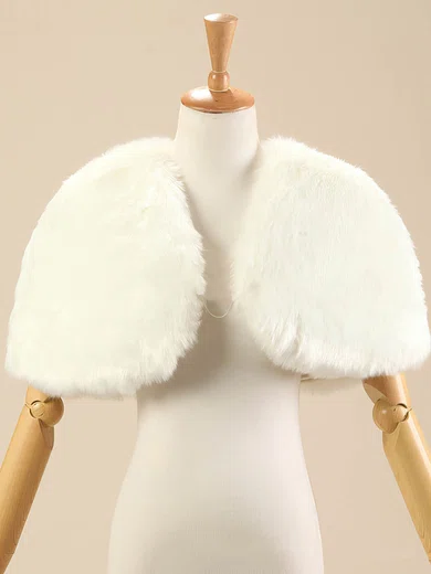 Faux Fur Sleeveless Shawl #Milly03040016