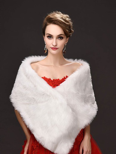Faux Fur Off-the-Shoulder Sleeveless Shawl #Milly03040029