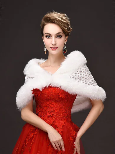Feather/Fur Sleeveless Shawl #Milly03040052