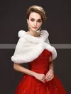 Lace/Faux Fur Sleeveless Shawl with Lace #Milly03040054