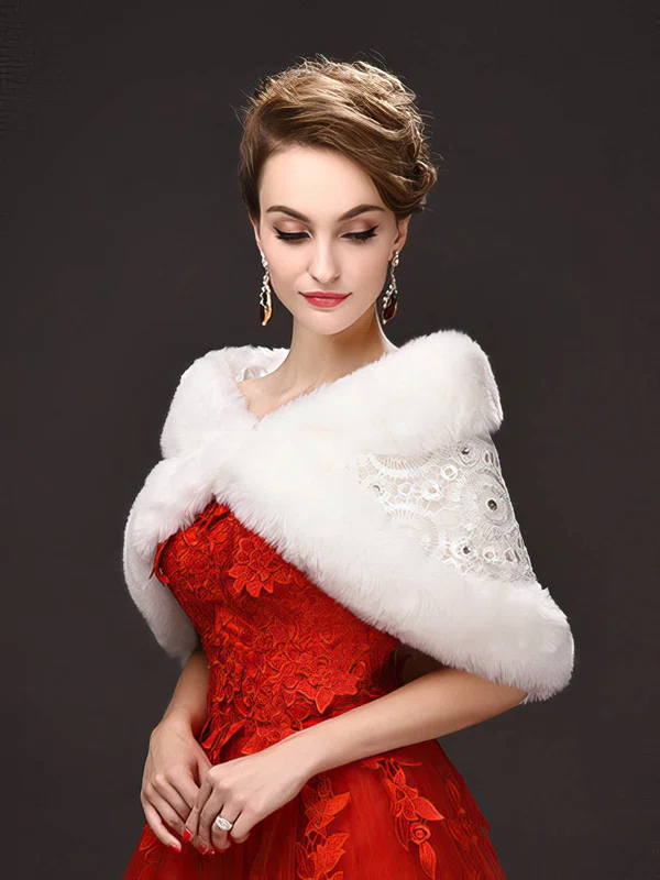 Faux Fur/Lace Sleeveless Shawl with Lace/Beading #Milly03040055