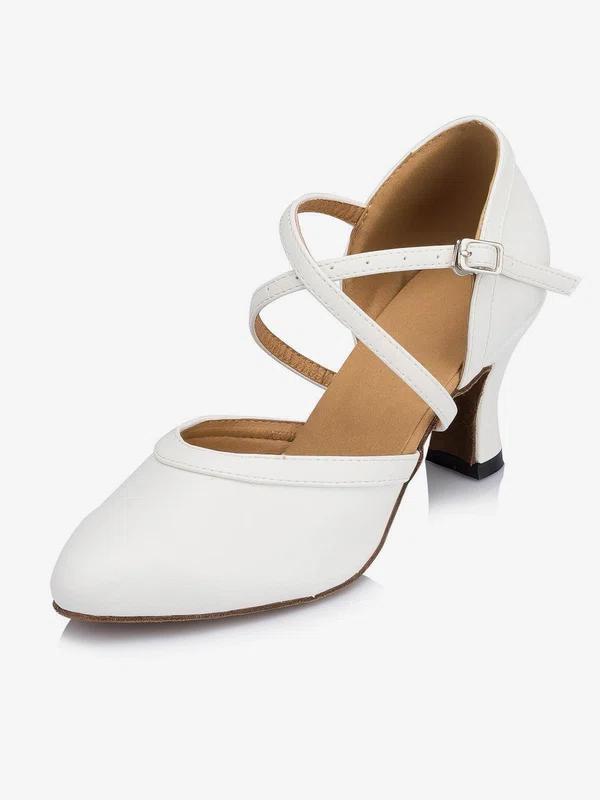 Women's White Leatherette Kitten Heel Pumps #Milly03030657